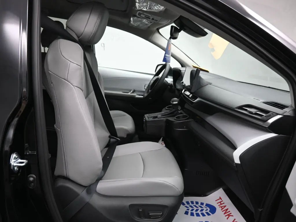 wav-5TDGRKEC5TS301514-8 (1).webp