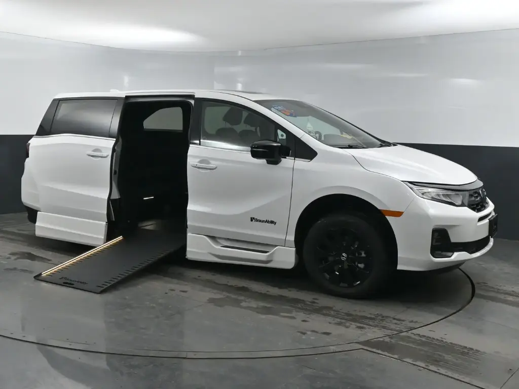 [W6114] 2025 Honda Odyssey